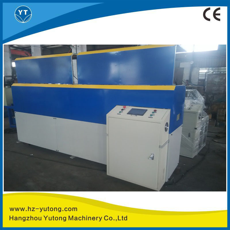 鋼邊箱設備對于運輸起著至關重要的作用