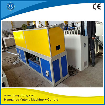 木箱鋼帶成型機